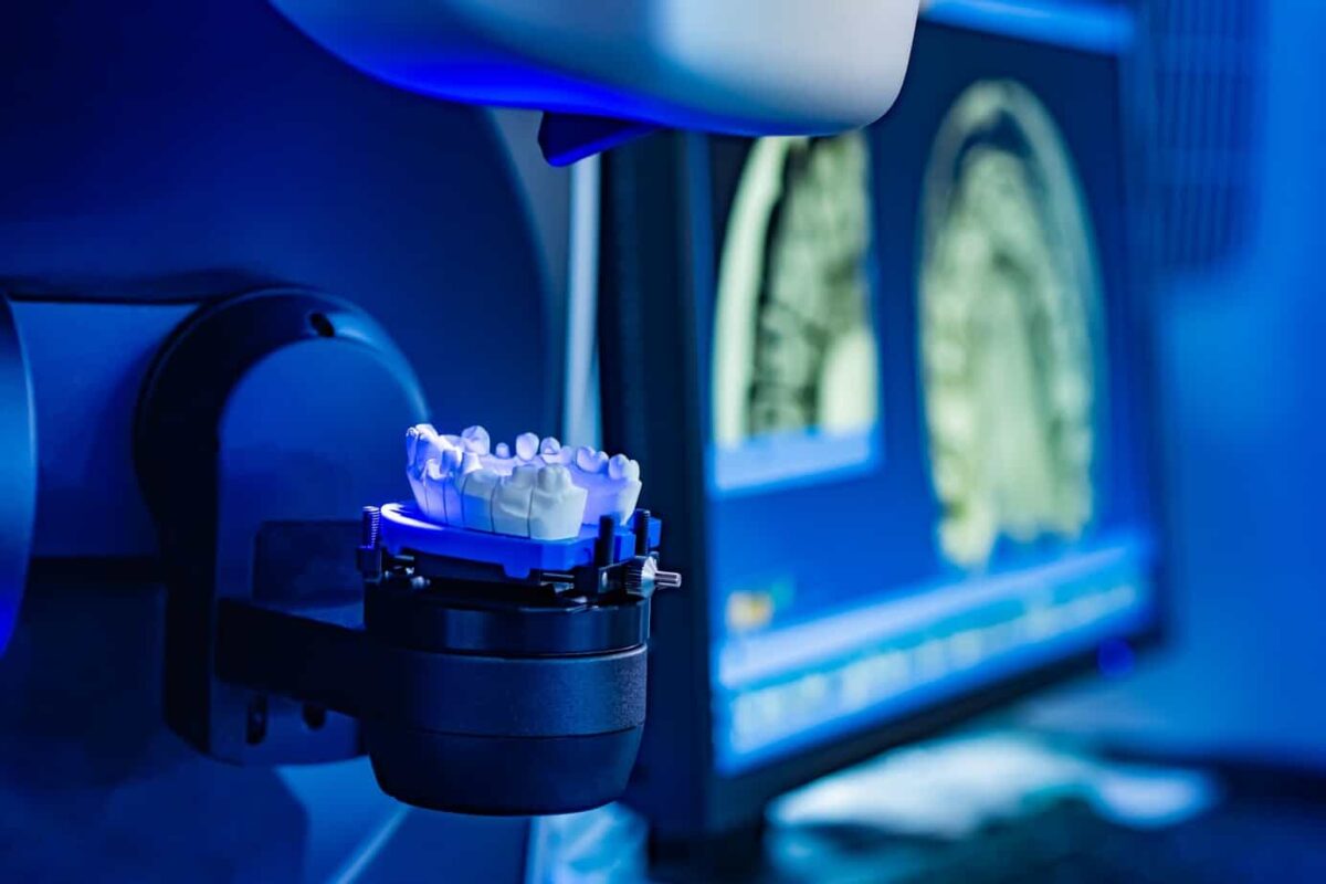 Guide to Dental Milling Machines