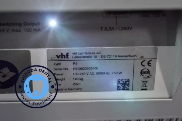 VHF R5 5-Axis Dental CAD/CAM Milling Machine 3